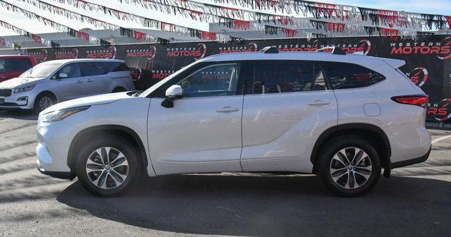 used 2020 Toyota Highlander car, priced at $27,781