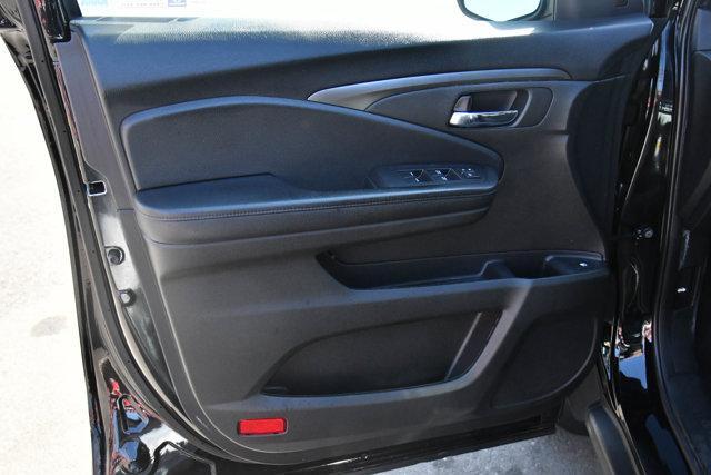 used 2022 Honda Pilot car, priced at $27,080