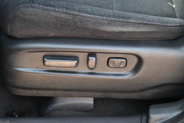used 2022 Honda Pilot car, priced at $27,080