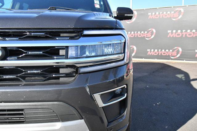 used 2023 Ford Expedition Max car, priced at $39,101