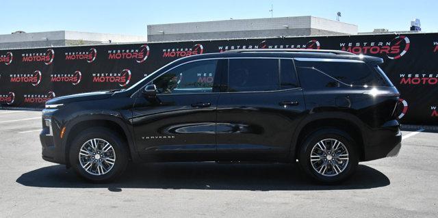 used 2025 Chevrolet Traverse car, priced at $38,999