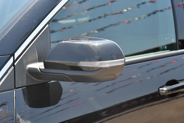 used 2025 Chevrolet Traverse car, priced at $38,999