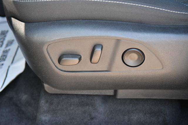 used 2025 Chevrolet Traverse car, priced at $38,999