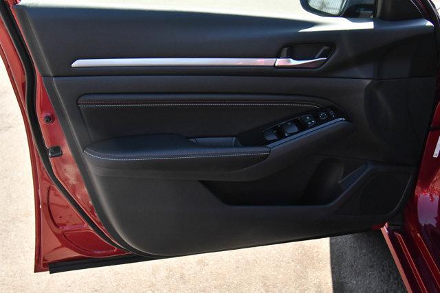 used 2023 Nissan Altima car, priced at $22,674
