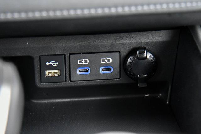 used 2022 Toyota Highlander Hybrid car, priced at $37,500