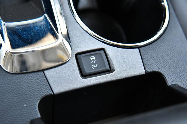 used 2015 Chevrolet Equinox car, priced at $9,999