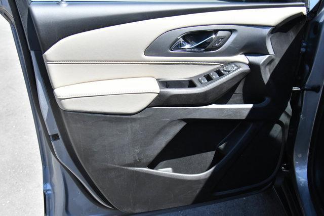 used 2023 Chevrolet Traverse car, priced at $26,340