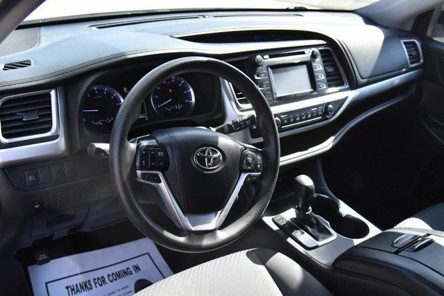 used 2019 Toyota Highlander car, priced at $22,596