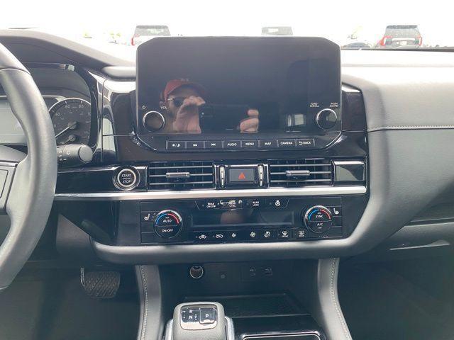 used 2022 Nissan Pathfinder car, priced at $26,992