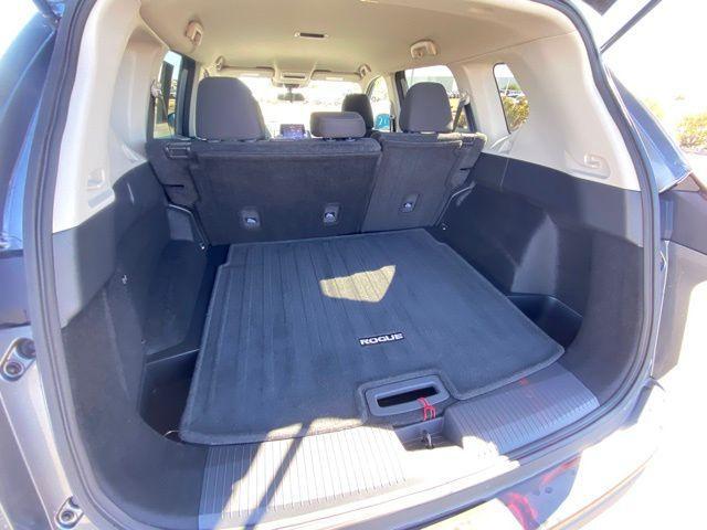 used 2023 Nissan Rogue car, priced at $22,992