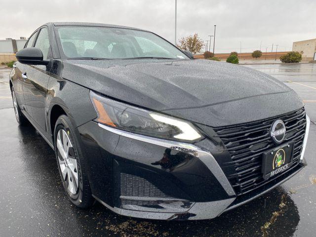 new 2025 Nissan Altima car, priced at $25,644