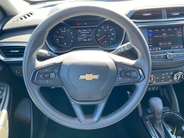 used 2023 Chevrolet TrailBlazer car, priced at $21,992