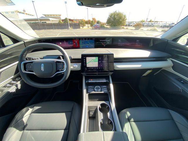 used 2025 Lincoln Nautilus car, priced at $46,992