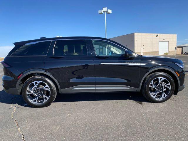 used 2025 Lincoln Nautilus car, priced at $46,992