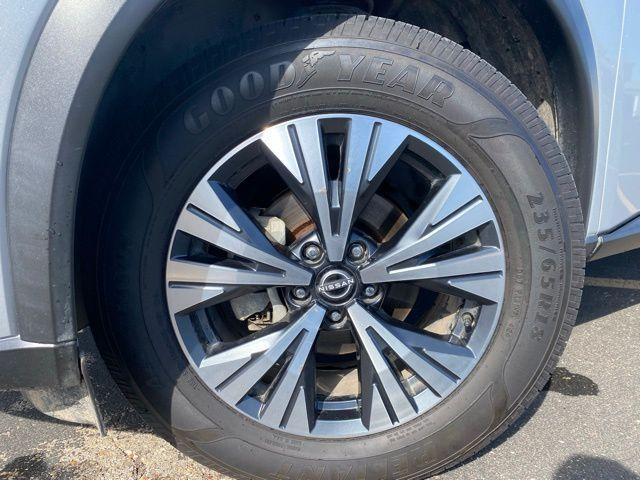 used 2021 Nissan Rogue car, priced at $16,992