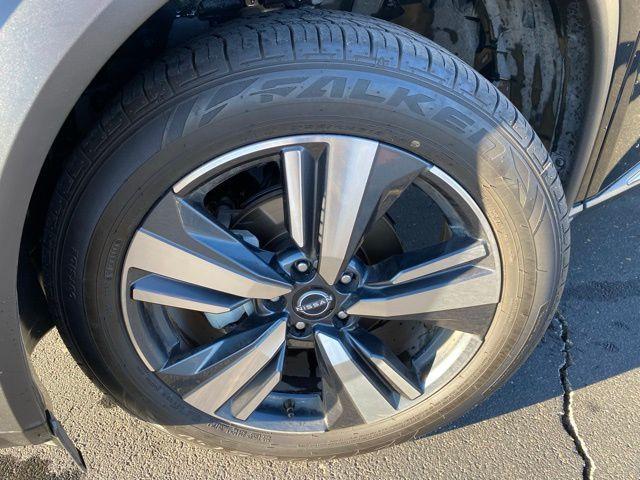 used 2023 Nissan Rogue car, priced at $25,992