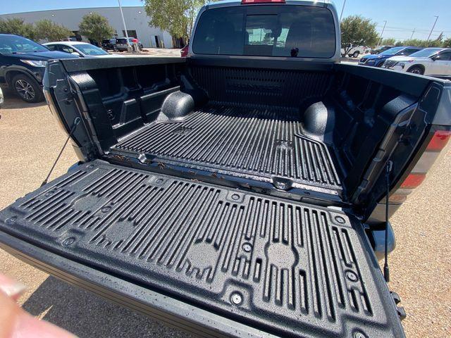 new 2025 Nissan Frontier car, priced at $35,568