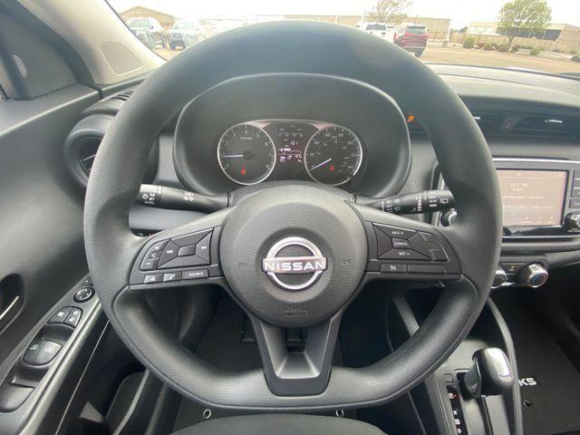 new 2025 Nissan Kicks Play car, priced at $22,125