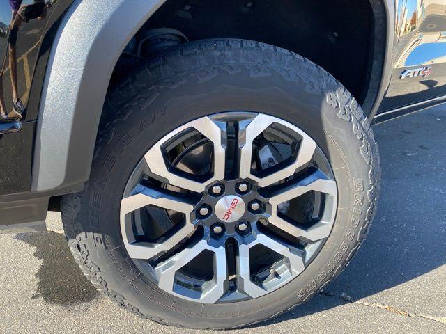 used 2024 GMC Canyon car, priced at $43,492