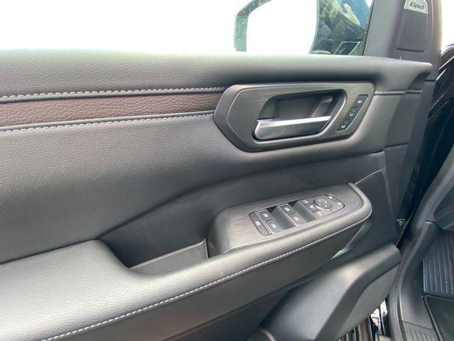 new 2025 Nissan Armada car, priced at $67,432