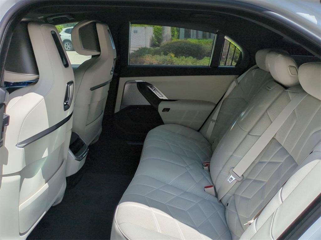 new 2025 BMW 750e car, priced at $118,085
