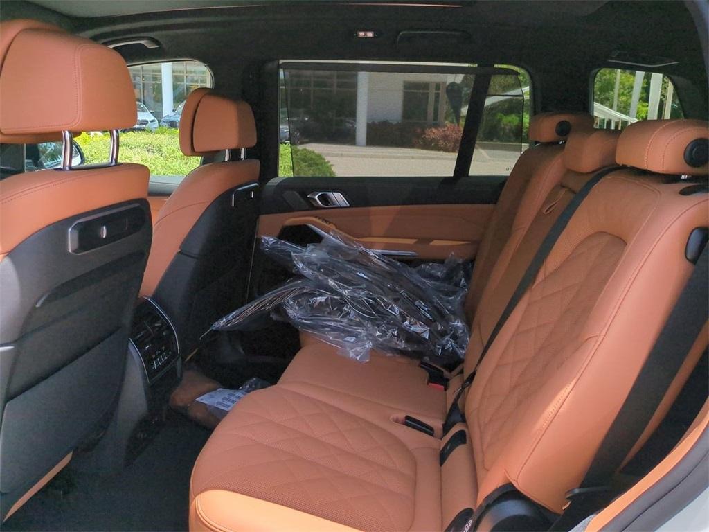 new 2026 BMW X7 car, priced at $98,685