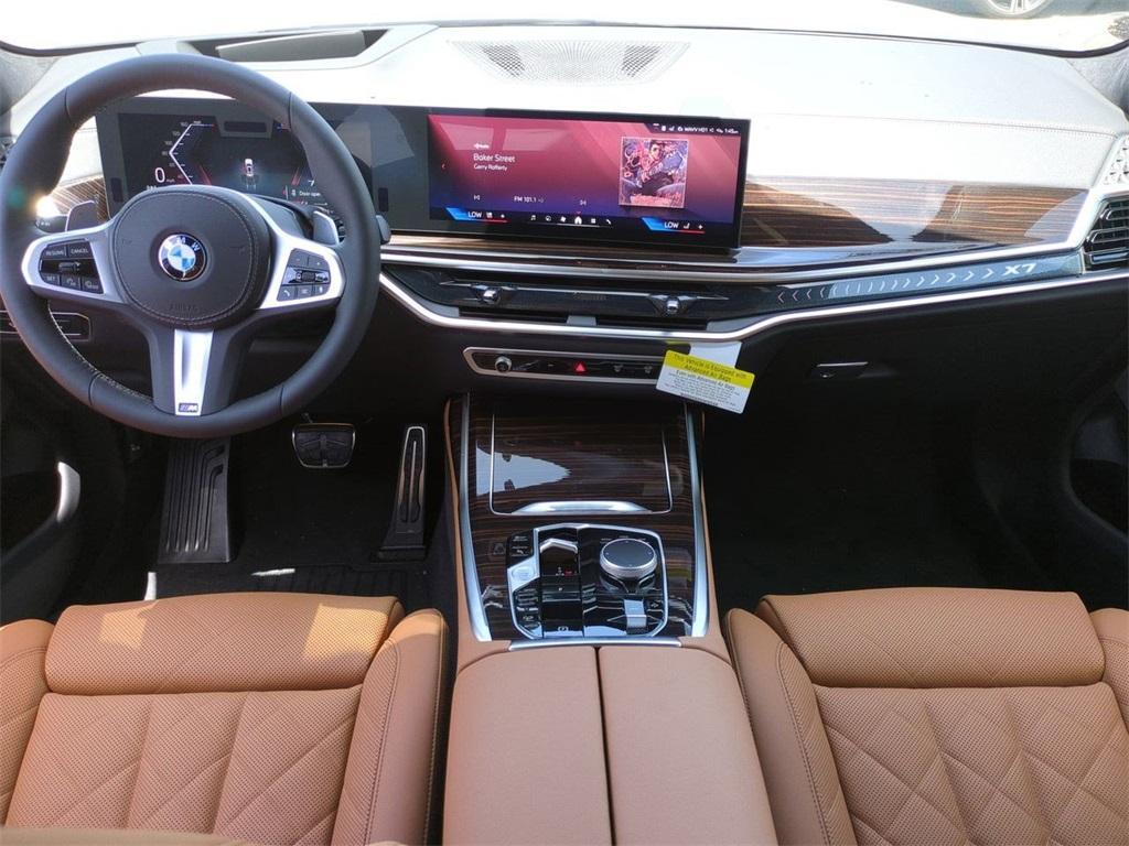 new 2026 BMW X7 car, priced at $98,685