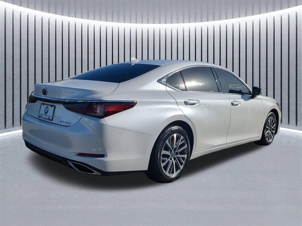 used 2022 Lexus ES 350 car, priced at $32,997