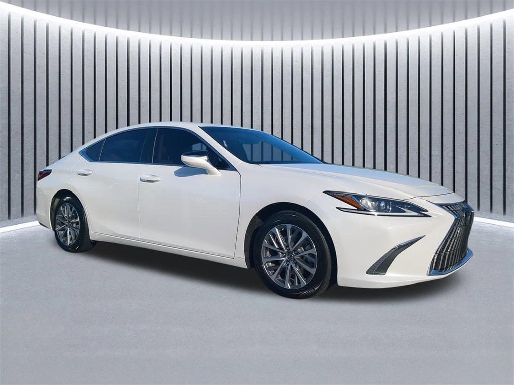 used 2022 Lexus ES 350 car, priced at $32,997