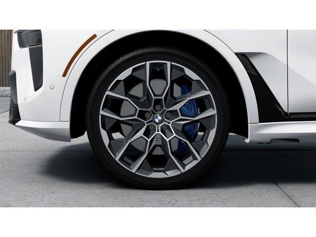 new 2026 BMW X7 car, priced at $100,235