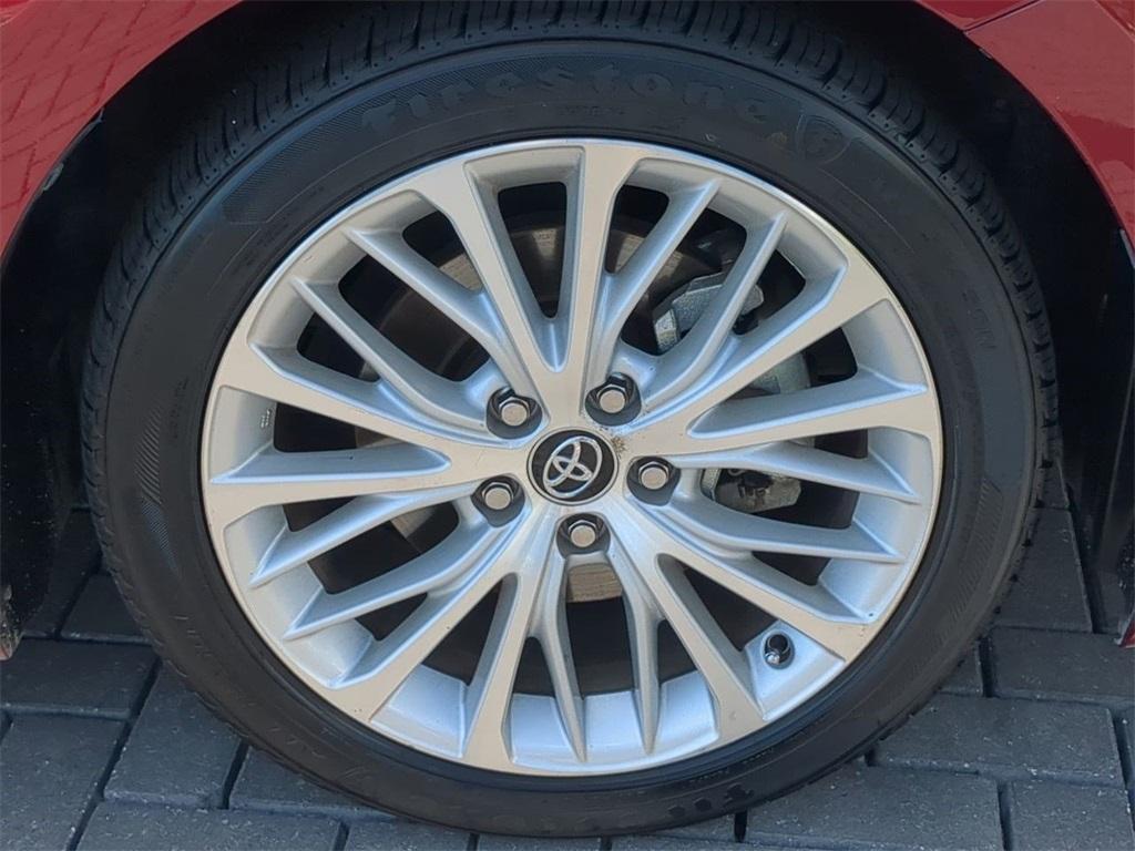 used 2020 Toyota Camry Hybrid car, priced at $23,549