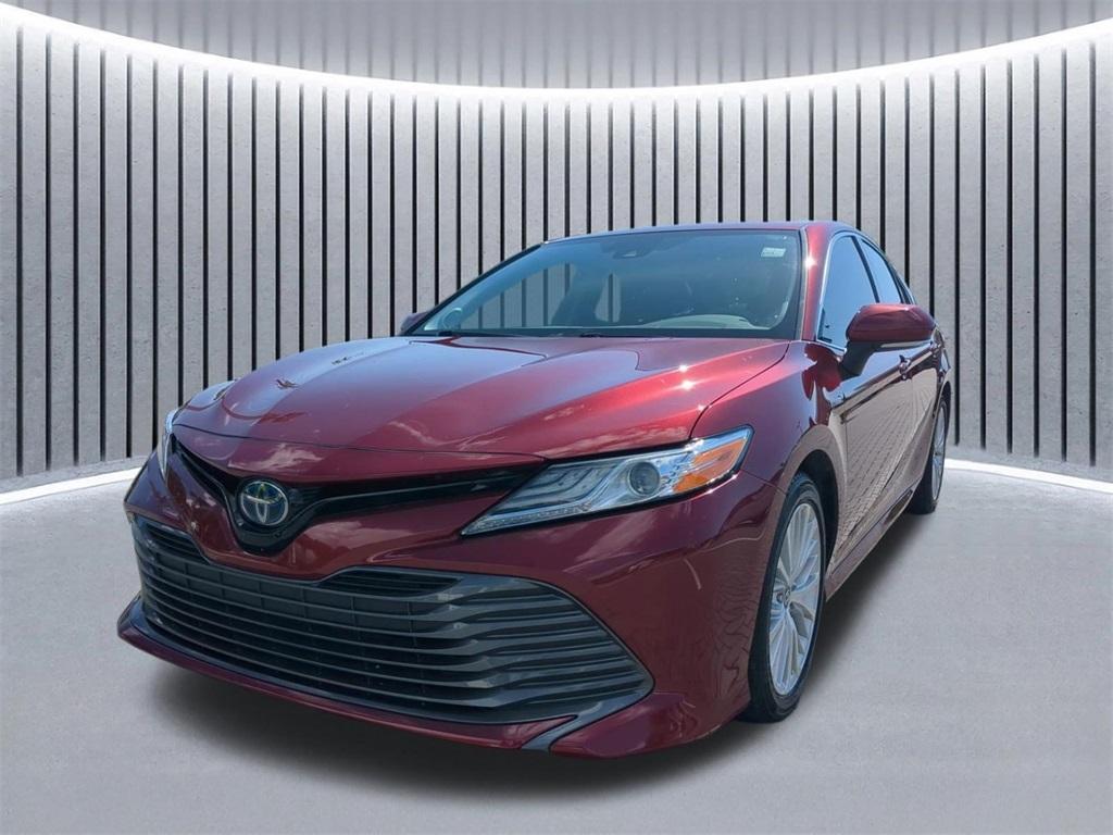 used 2020 Toyota Camry Hybrid car, priced at $23,549