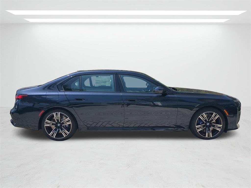 new 2025 BMW 760 car, priced at $133,930