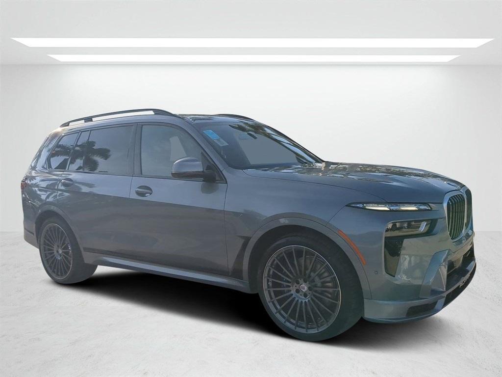 new 2025 BMW X7 car, priced at $159,145