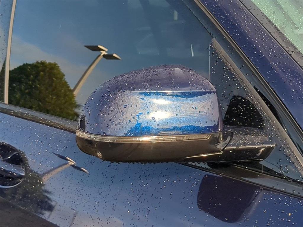 used 2023 BMW X7 car, priced at $68,998