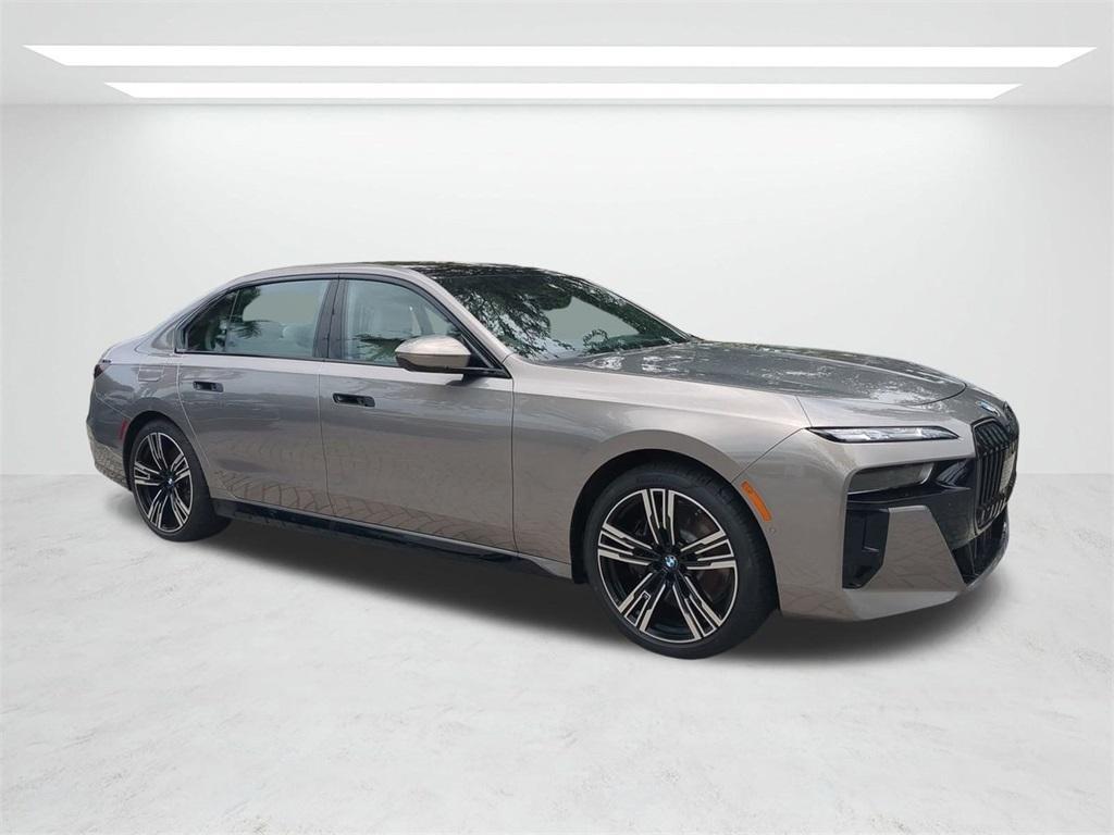 new 2025 BMW 760 car, priced at $132,825