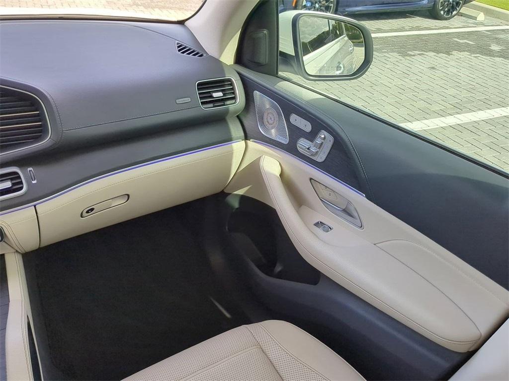 used 2020 Mercedes-Benz GLE 580 car, priced at $53,488