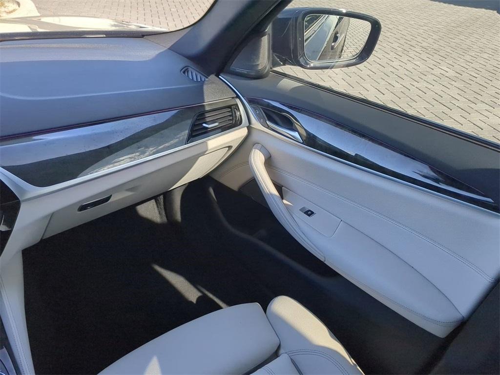 used 2022 BMW 540 car, priced at $45,982