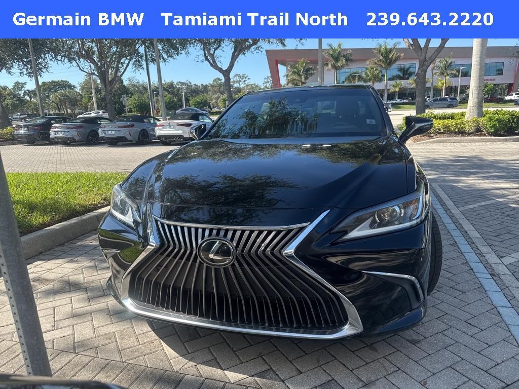 used 2020 Lexus ES 350 car, priced at $27,514