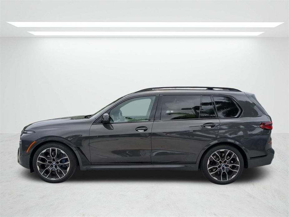 new 2025 BMW X7 car, priced at $118,505