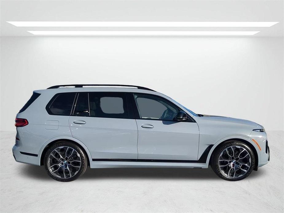 new 2025 BMW X7 car, priced at $116,570