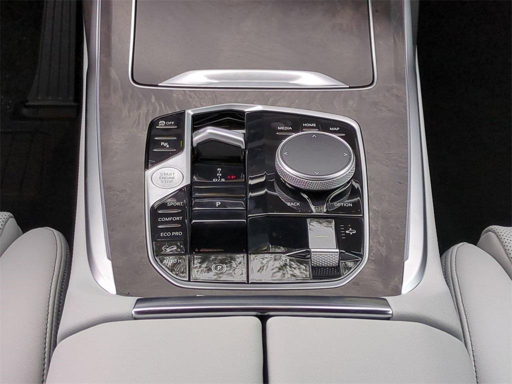 new 2026 BMW X7 car, priced at $97,305