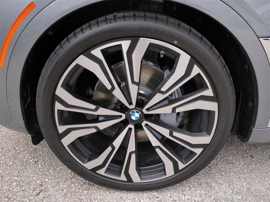 new 2026 BMW X7 car, priced at $97,305