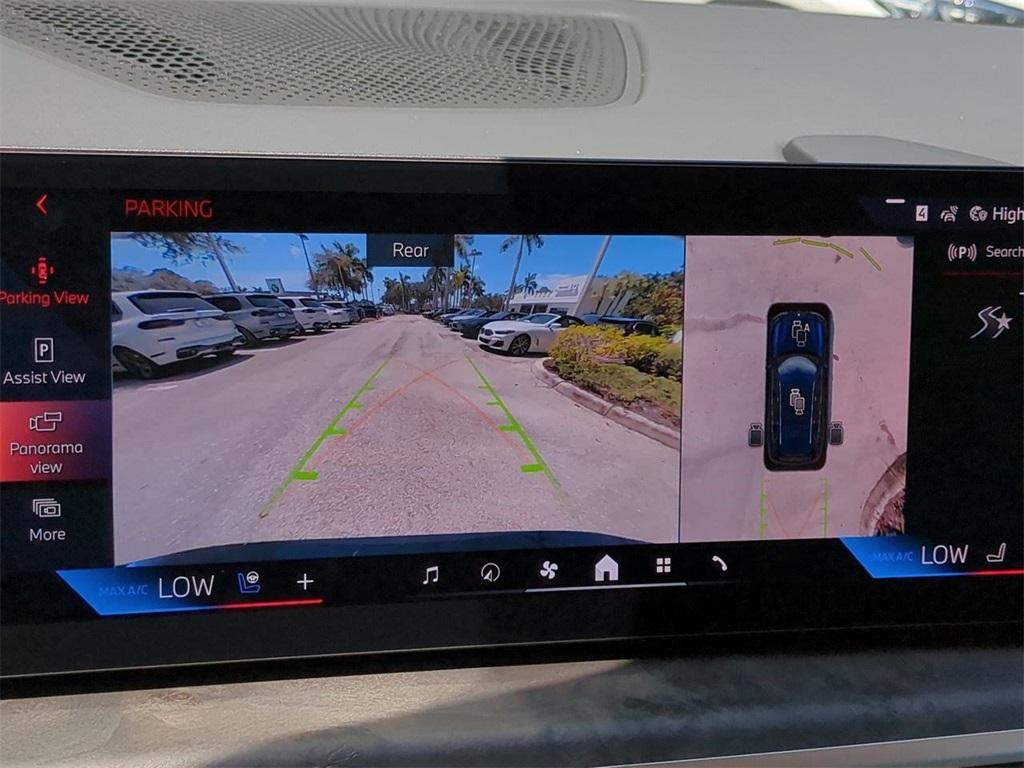 new 2026 BMW X7 car, priced at $103,185