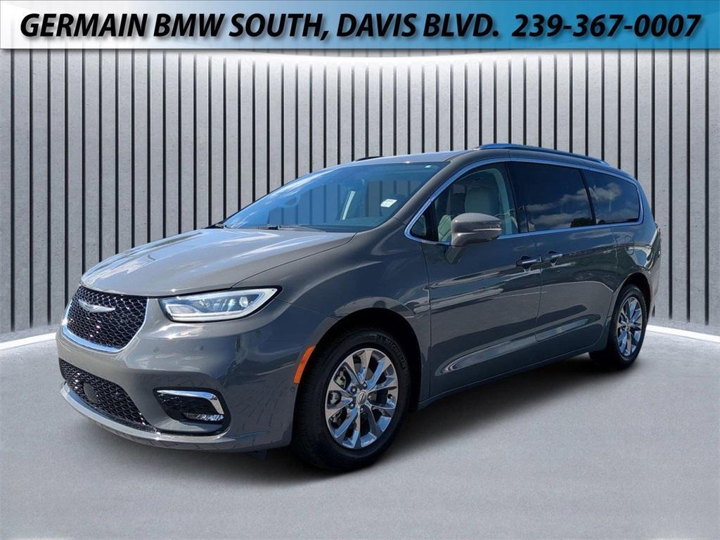 used 2021 Chrysler Pacifica car, priced at $30,841