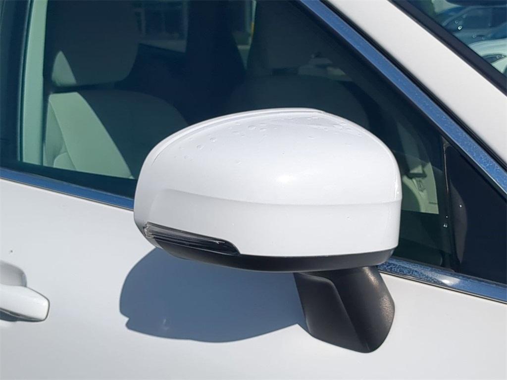 used 2019 Volvo XC60 car, priced at $24,375