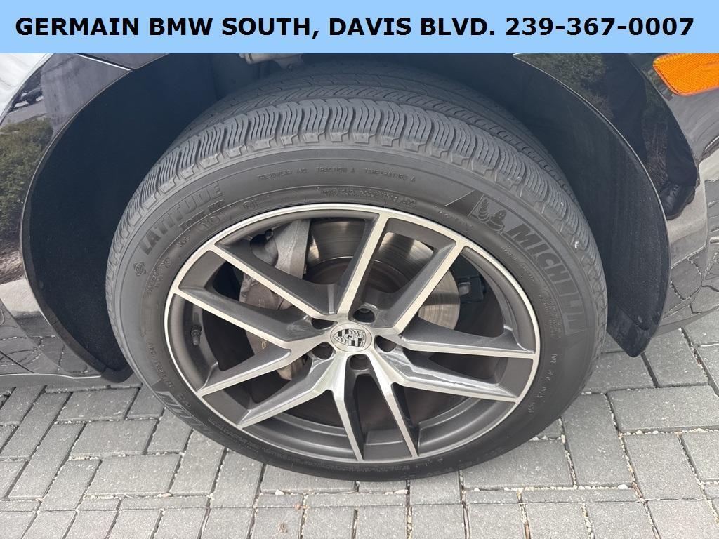 used 2022 Porsche Macan car, priced at $45,995