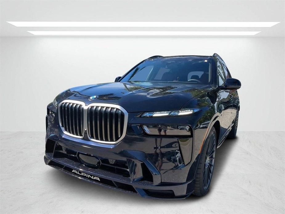 new 2025 BMW X7 car, priced at $157,345