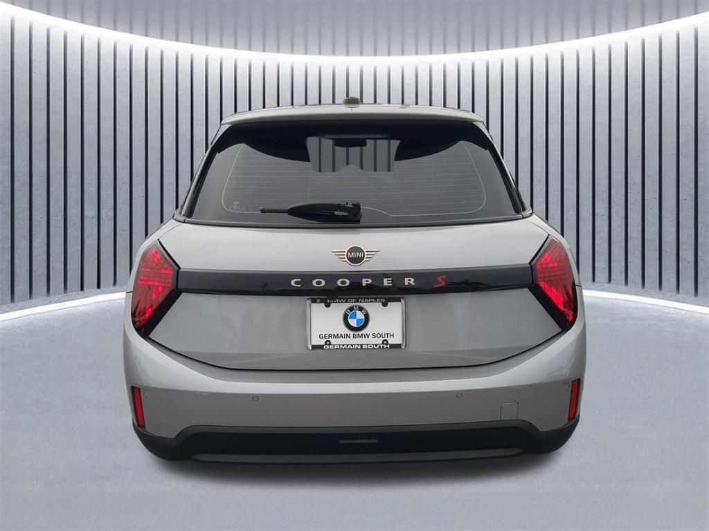 used 2025 MINI Hardtop car, priced at $31,331