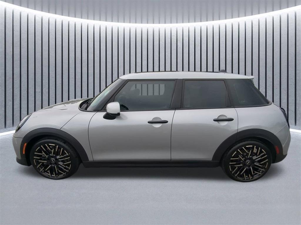 used 2025 MINI Hardtop car, priced at $31,331